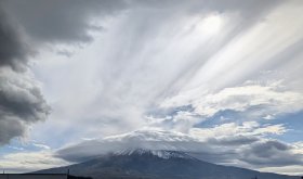 初冠雪