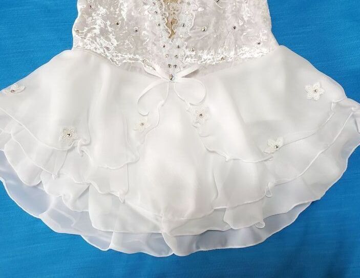 白いお花のモチーフ